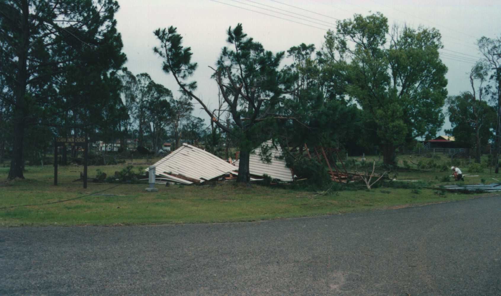 disasters storm_damage : Tucabia, NSW   20 November 1993