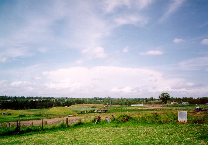 thunderstorm cumulonimbus_incus : Schofields, NSW   10 February 1995