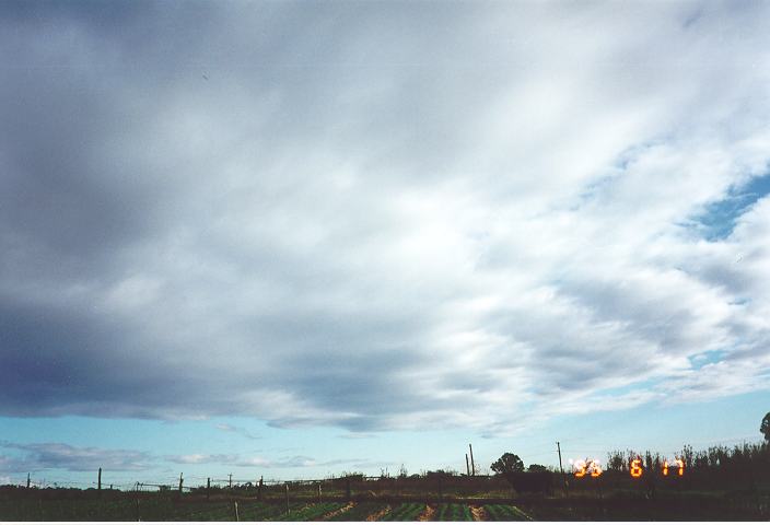 stratocumulus stratocumulus_cloud : Schofields, NSW   17 June 1995