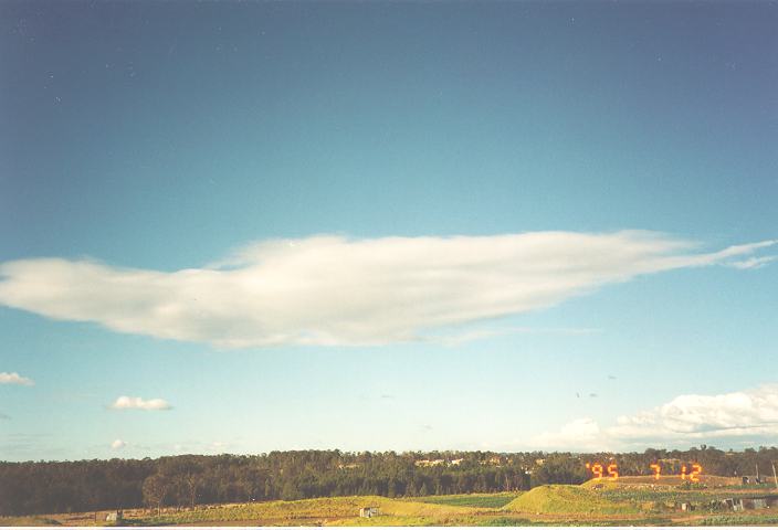 stratocumulus stratocumulus_cloud : Schofields, NSW   12 July 1995