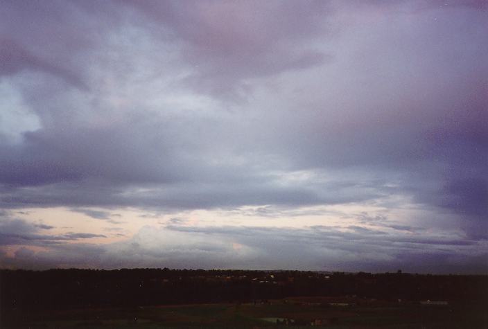 thunderstorm cumulonimbus_calvus : Schofields, NSW   14 May 1996