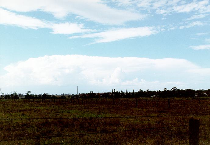 thunderstorm cumulonimbus_incus : Richmond, NSW   28 December 1996