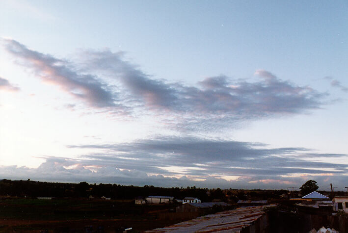 stratocumulus stratocumulus_cloud : Schofields, NSW   7 April 1997