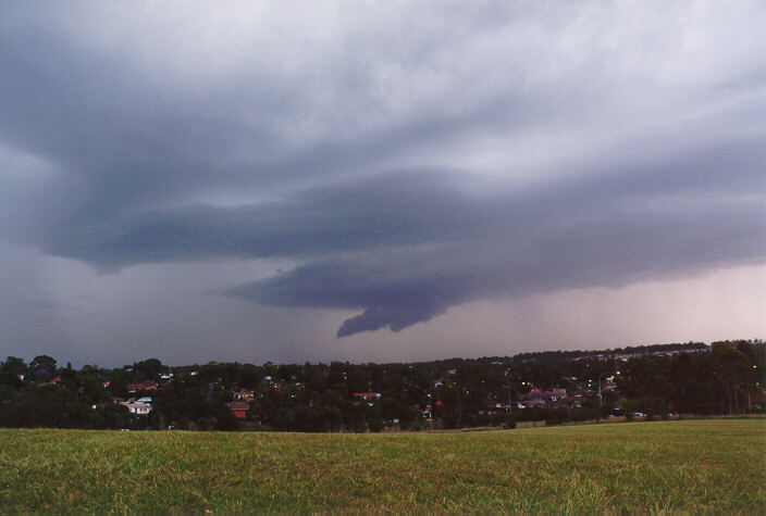 cumulonimbus thunderstorm_base : Rooty Hill, NSW   10 November 1997