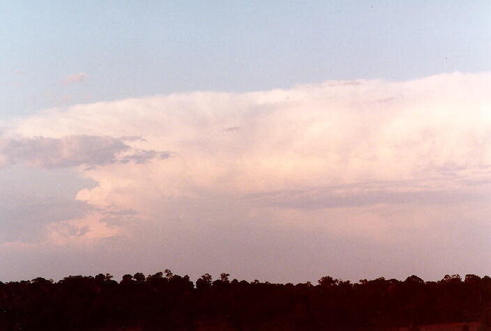 thunderstorm cumulonimbus_incus : Schofields, NSW   26 December 1997