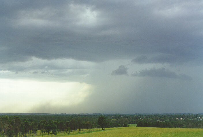 cumulonimbus thunderstorm_base : Rooty Hill, NSW   15 February 1998