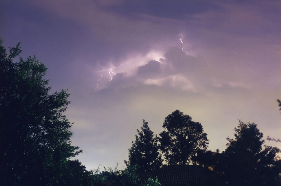 lightning lightning_bolts : Oakhurst, NSW   14 April 1999