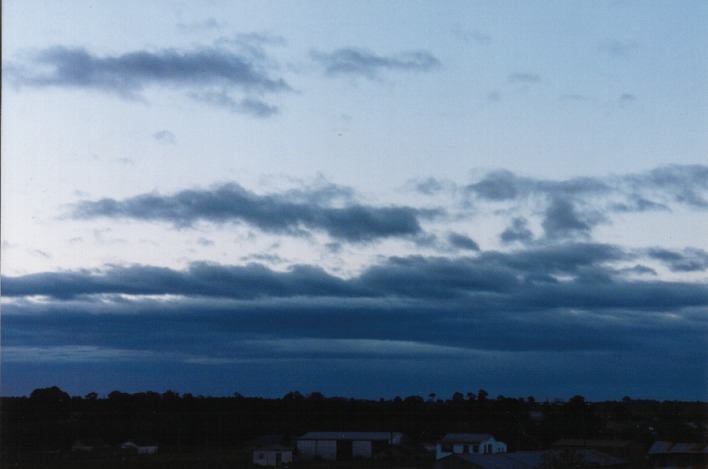 stratocumulus stratocumulus_cloud : Schofields, NSW   14 August 1999