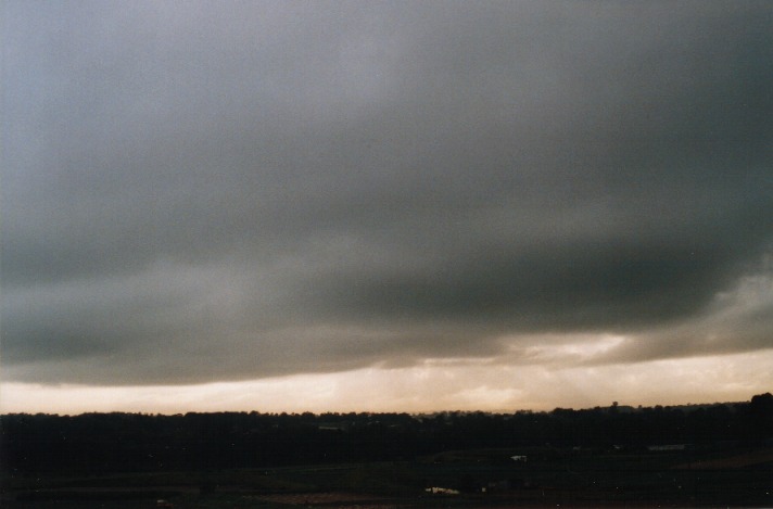 stratocumulus stratocumulus_cloud : Schofields, NSW   13 October 1999