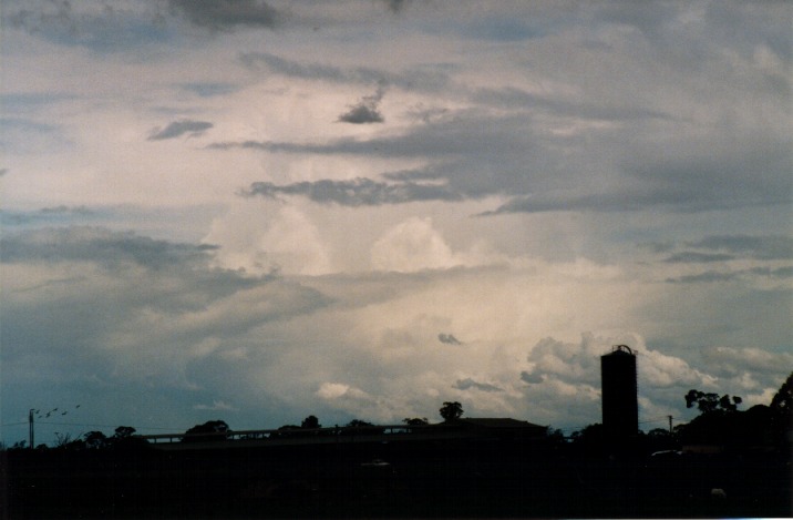 thunderstorm cumulonimbus_incus : Richmond, NSW   6 November 1999