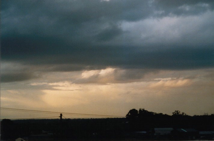 altocumulus altocumulus_cloud : Schofields, NSW   10 November 1999