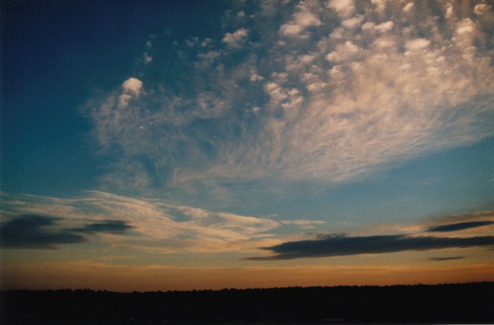 altocumulus altocumulus_cloud : Schofields, NSW   15 November 1999