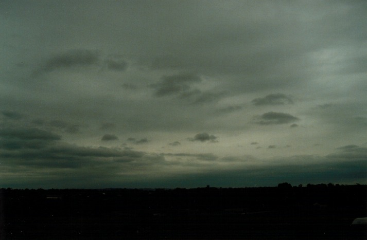 stratocumulus stratocumulus_cloud : Schofields, NSW   4 March 2000