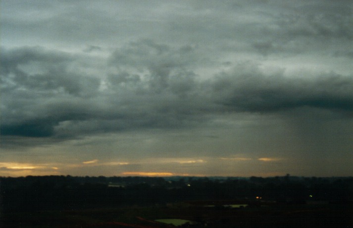 stratocumulus stratocumulus_cloud : Schofields, NSW   25 May 2000