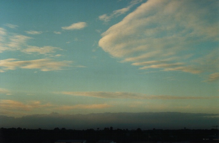 altocumulus altocumulus_cloud : Schofields, NSW   2 June 2000