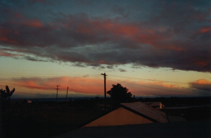 virga virga_pictures : Schofields, NSW   5 June 2000