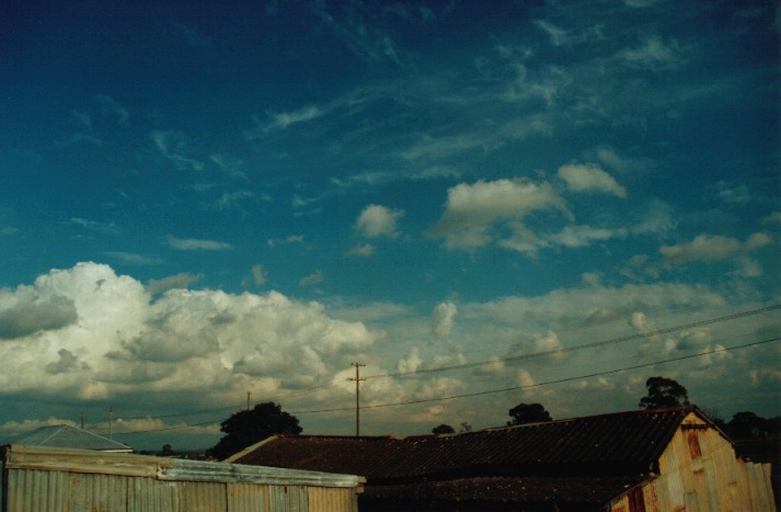 altocumulus altocumulus_cloud : Schofields, NSW   18 June 2000