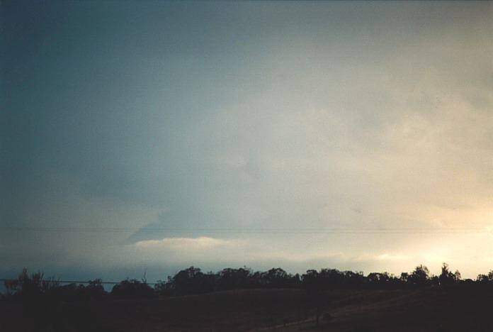 cumulonimbus thunderstorm_base : Grafton, NSW   4 November 2000