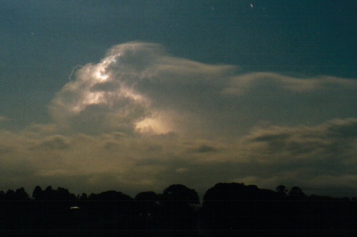 lightning lightning_bolts : McLeans Ridges, NSW   4 October 2001