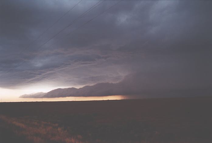 cumulonimbus supercell_thunderstorm : near Allmon, E of Petersburg, Texas, USA   4 June 2002