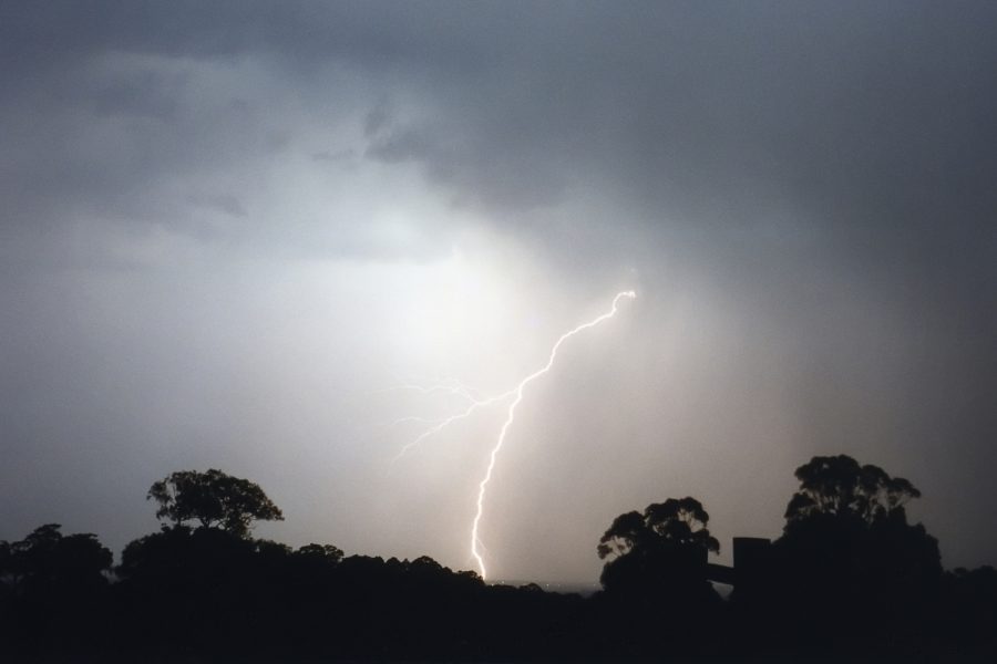 lightning lightning_bolts : Tregeagle, NSW   10 November 2002