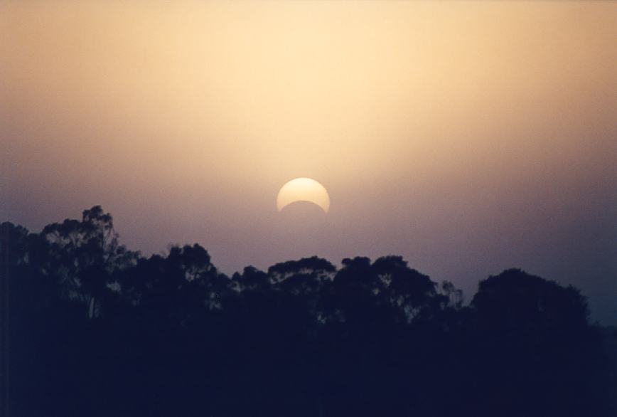 sunset sunset_pictures : Solar Eclipse, Schofields, NSW   4 December 2002