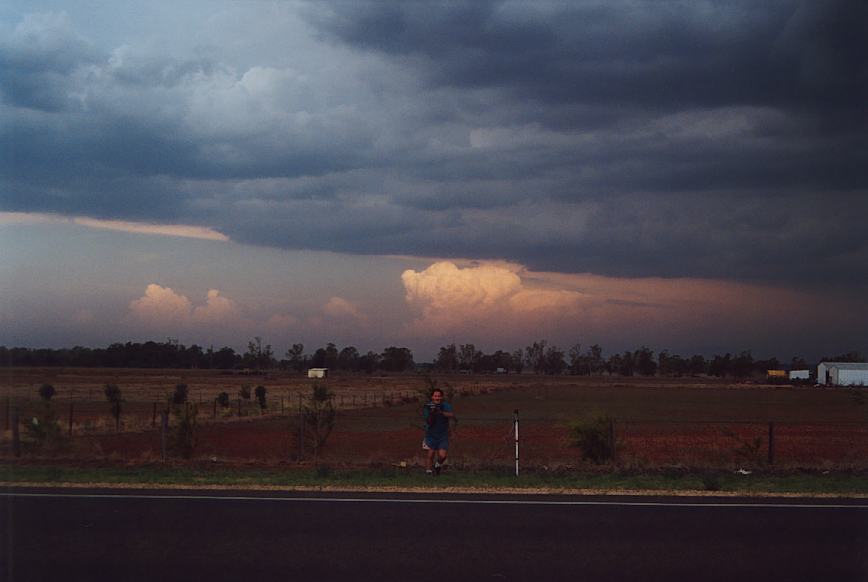 cumulonimbus supercell_thunderstorm : Boggabri, NSW   23 December 2002