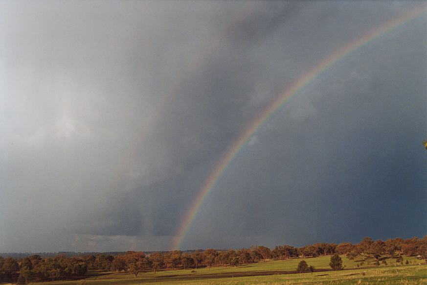 rainbow rainbow_pictures : Inverell, NSW   24 December 2002