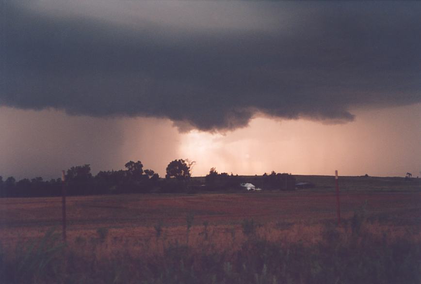 raincascade precipitation_cascade : NW of Cyril, Oklahoma, USA   10 June 2003