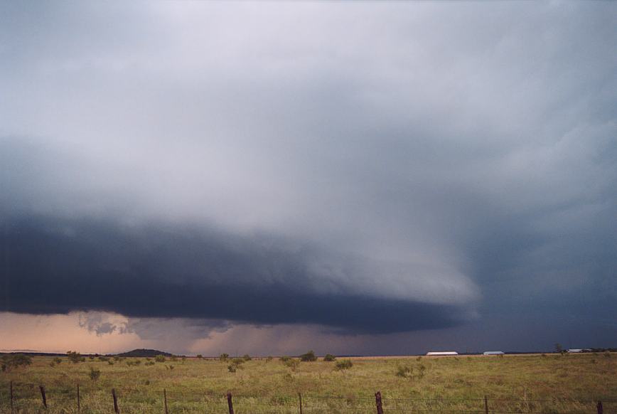 cumulonimbus thunderstorm_base : E of Newcastle, Texas, USA   12 June 2003