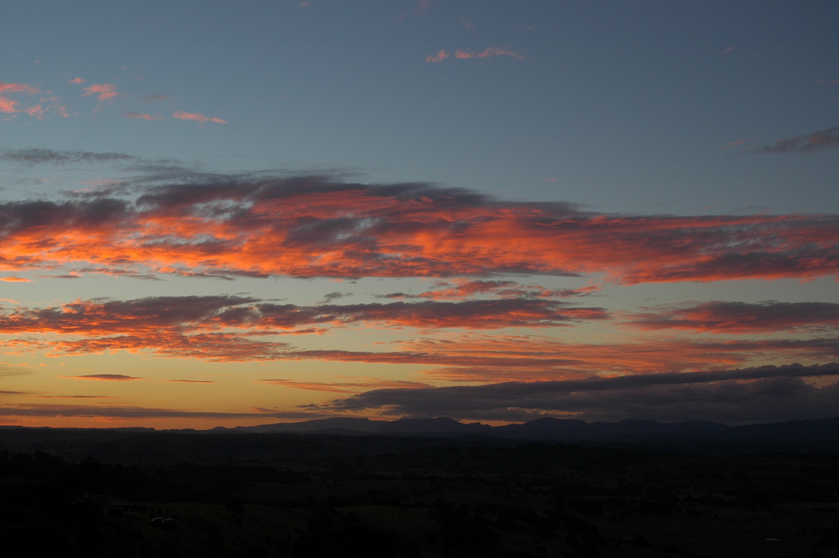 sunset sunset_pictures : McLeans Ridges, NSW   13 July 2004