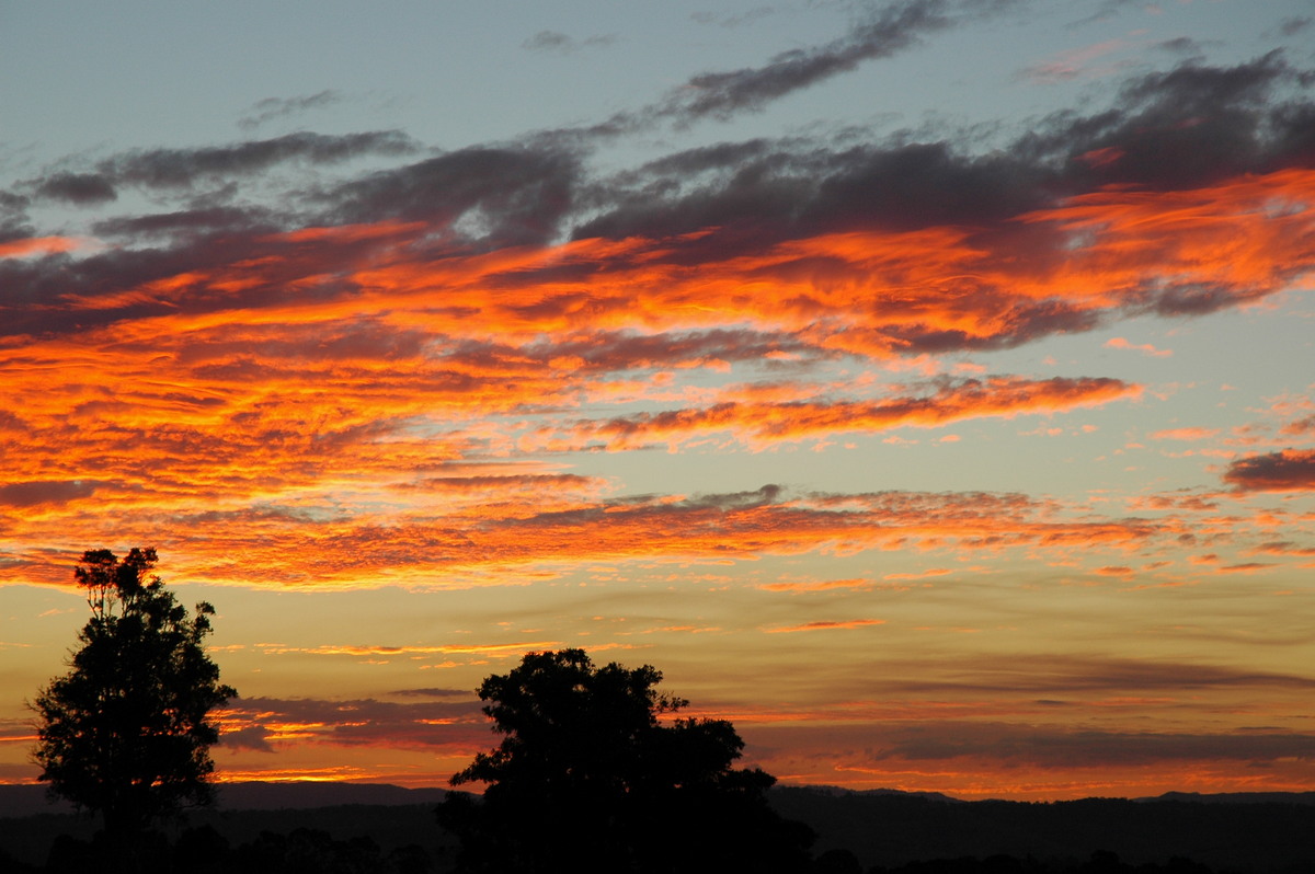 sunset sunset_pictures : McLeans Ridges, NSW   13 July 2004