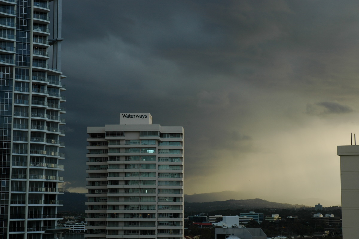 raincascade precipitation_cascade : Gold Coast, QLD   30 July 2004