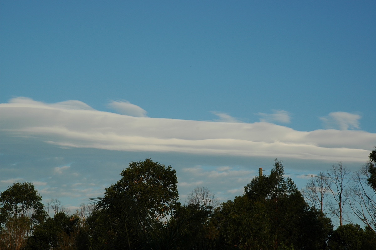 altocumulus lenticularis : McLeans Ridges, NSW   5 October 2004