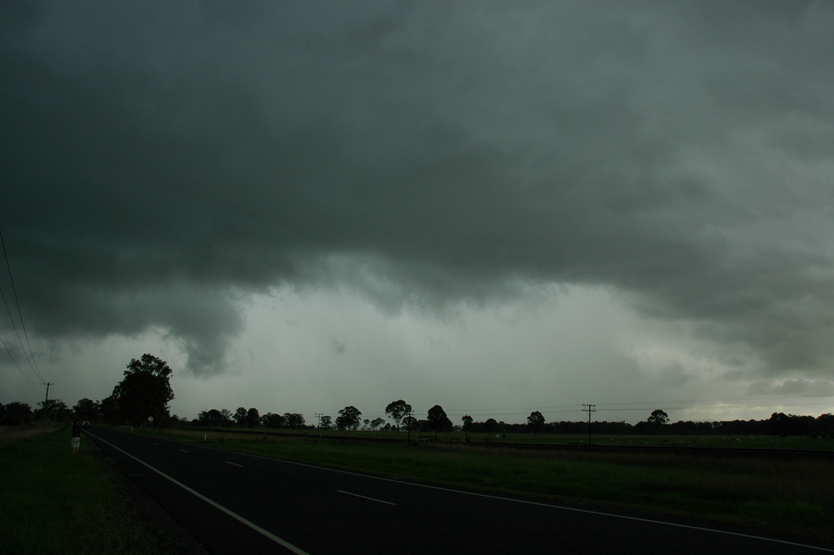 cumulonimbus thunderstorm_base : S of Casino, NSW   9 November 2004