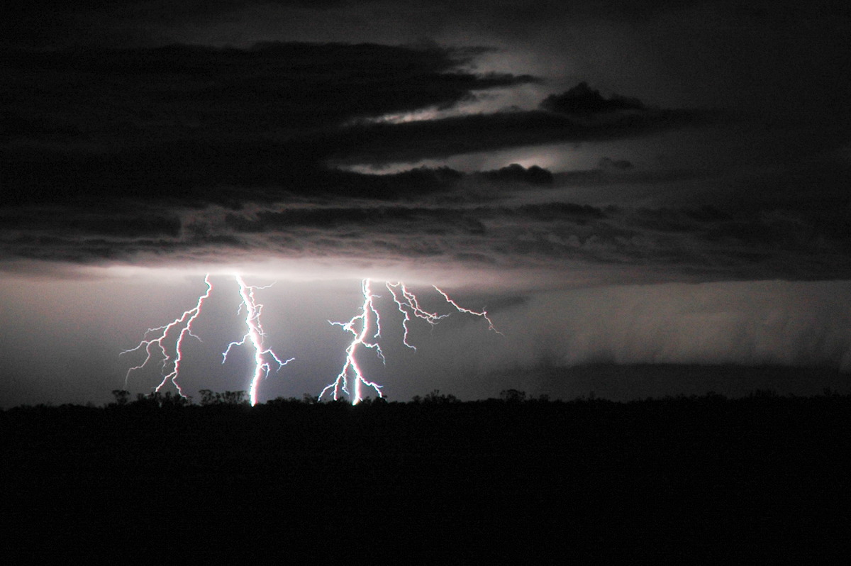 favourites michael_bath : near Coonamble, NSW   7 December 2004