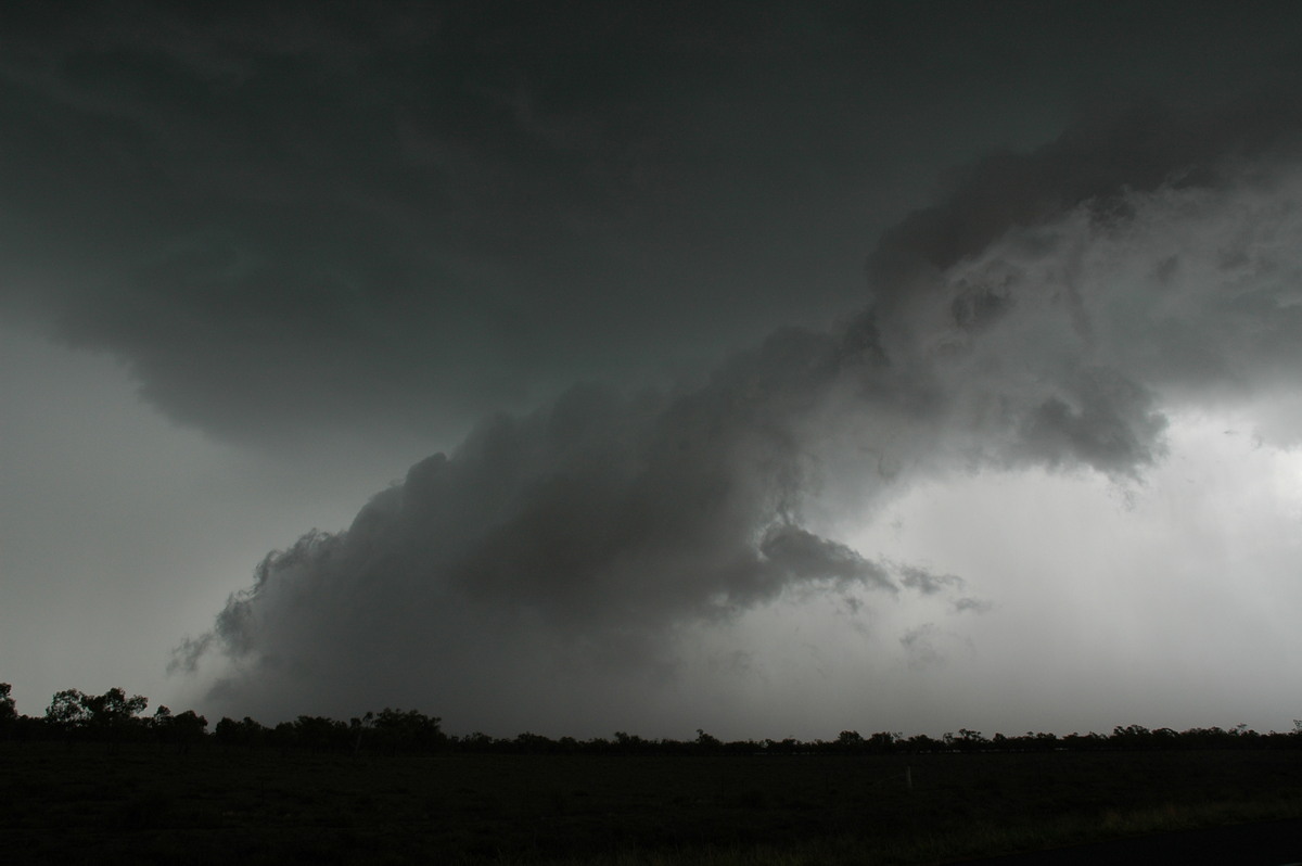 cumulonimbus thunderstorm_base : W of Walgett, NSW   8 December 2004