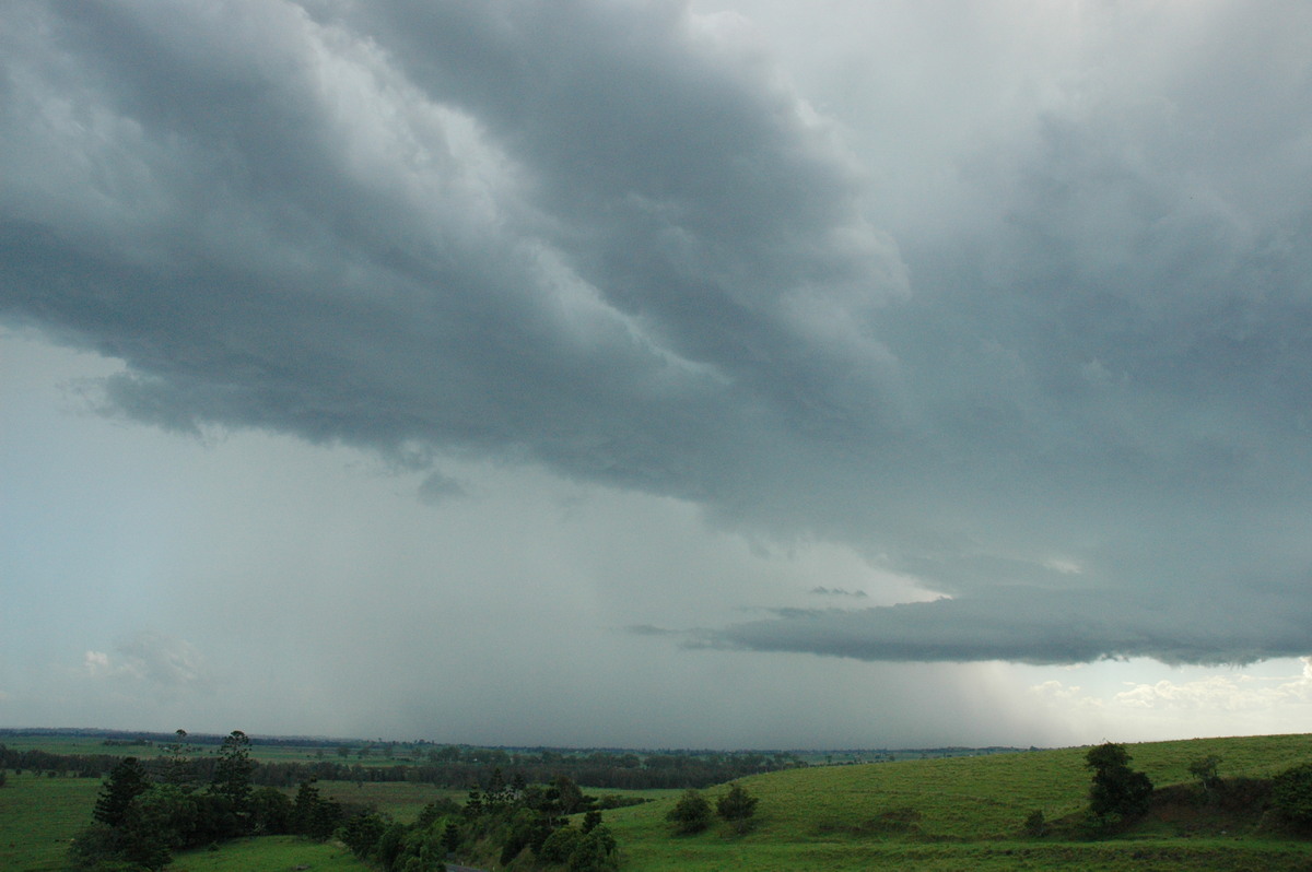 cumulonimbus thunderstorm_base : Parrots Nest, NSW   13 December 2004