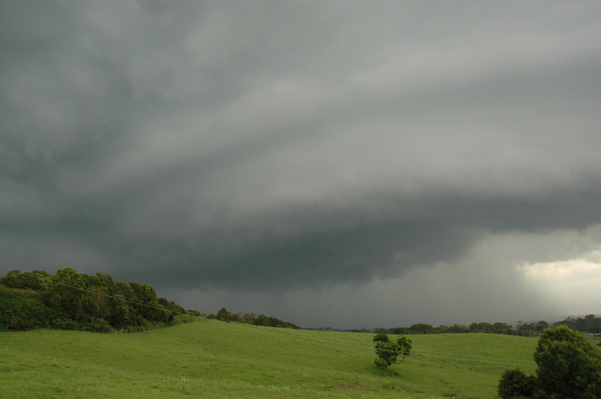 shelfcloud shelf_cloud : Saint Helena, NSW   5 January 2005