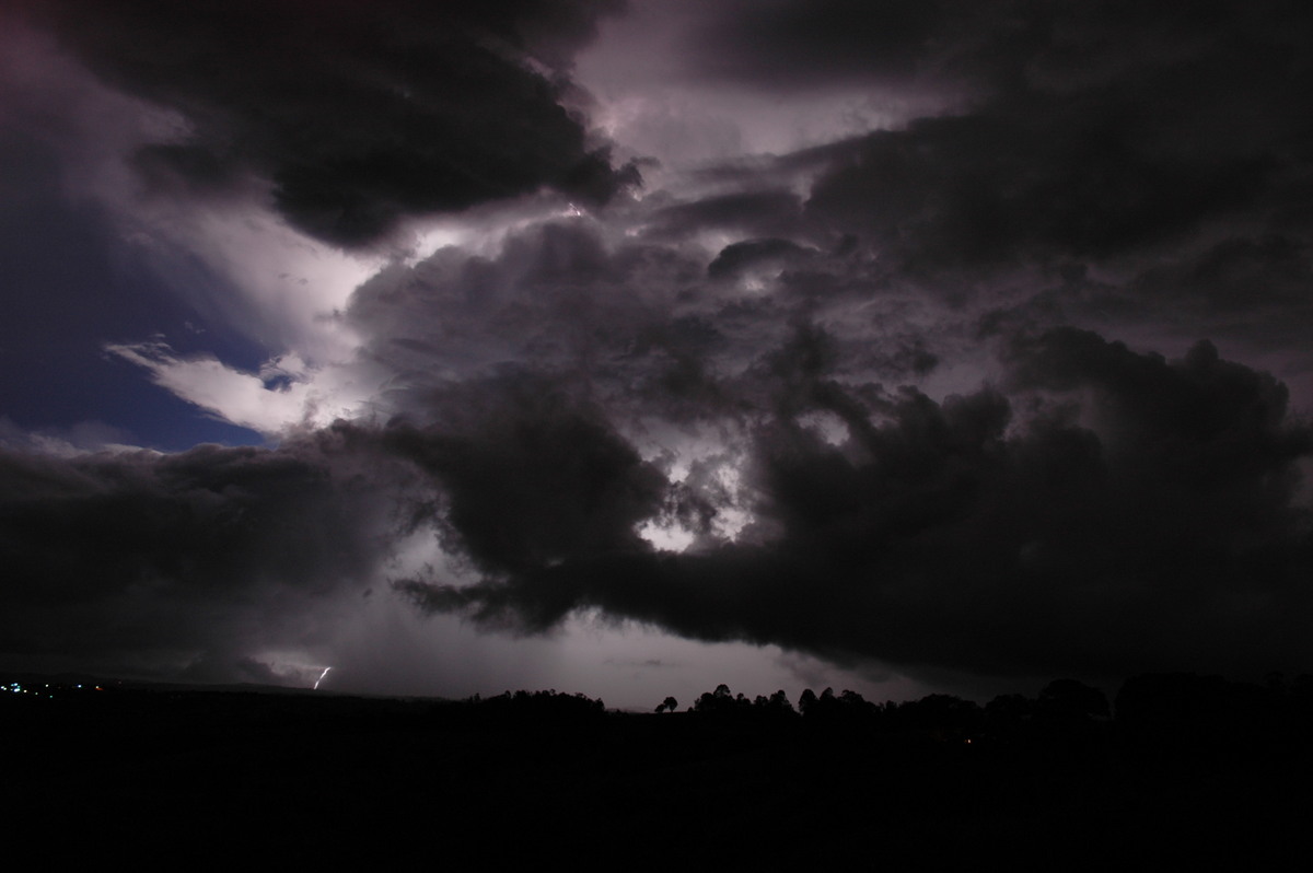 lightning lightning_bolts : McLeans Ridges, NSW   17 February 2005