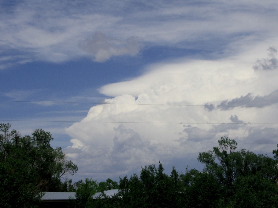 thunderstorm cumulonimbus_incus : Taos, New Mexico, USA   27 May 2005