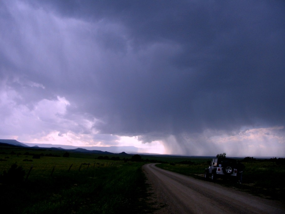 cumulonimbus supercell_thunderstorm : Branson, Colorado, USA   30 May 2005