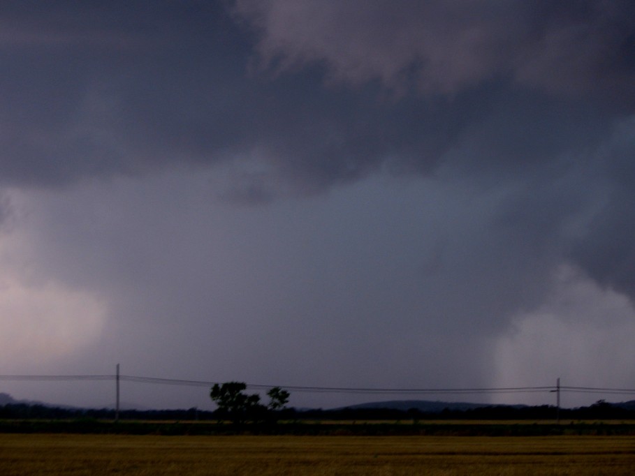 cumulonimbus supercell_thunderstorm : Mountain Park, N of Snyder, Oklahoma, USA   5 June 2005