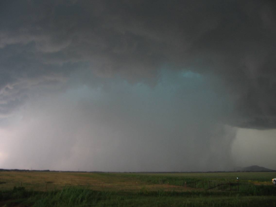 raincascade precipitation_cascade : near Snyder, Oklahoma, USA   5 June 2005