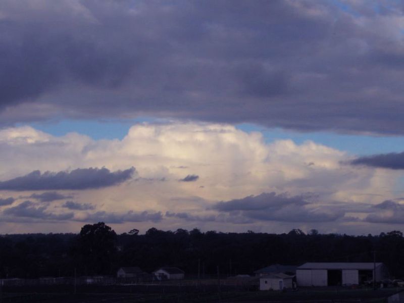 thunderstorm cumulonimbus_incus : Schofields, NSW   26 June 2005