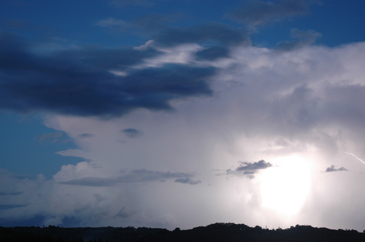 lightning lightning_bolts : Cumbalum, NSW   4 September 2005