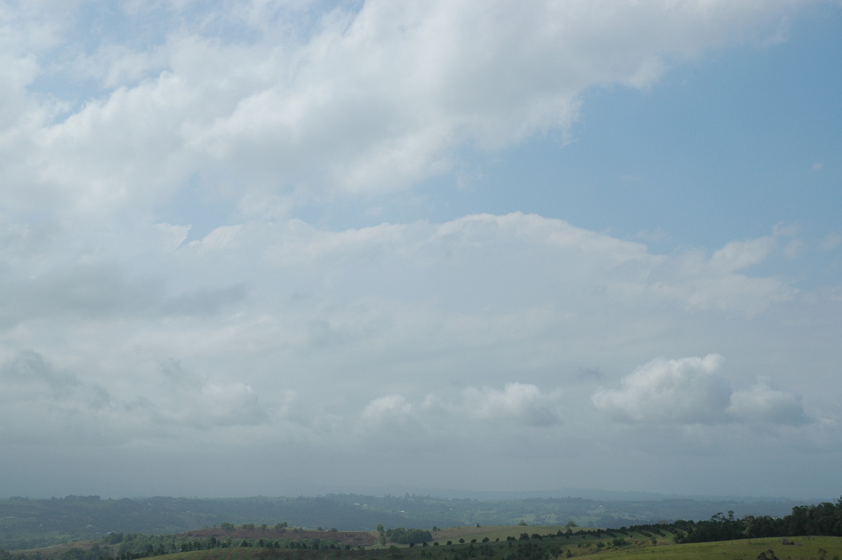 stratocumulus stratocumulus_cloud : McLeans Ridges, NSW   16 October 2005