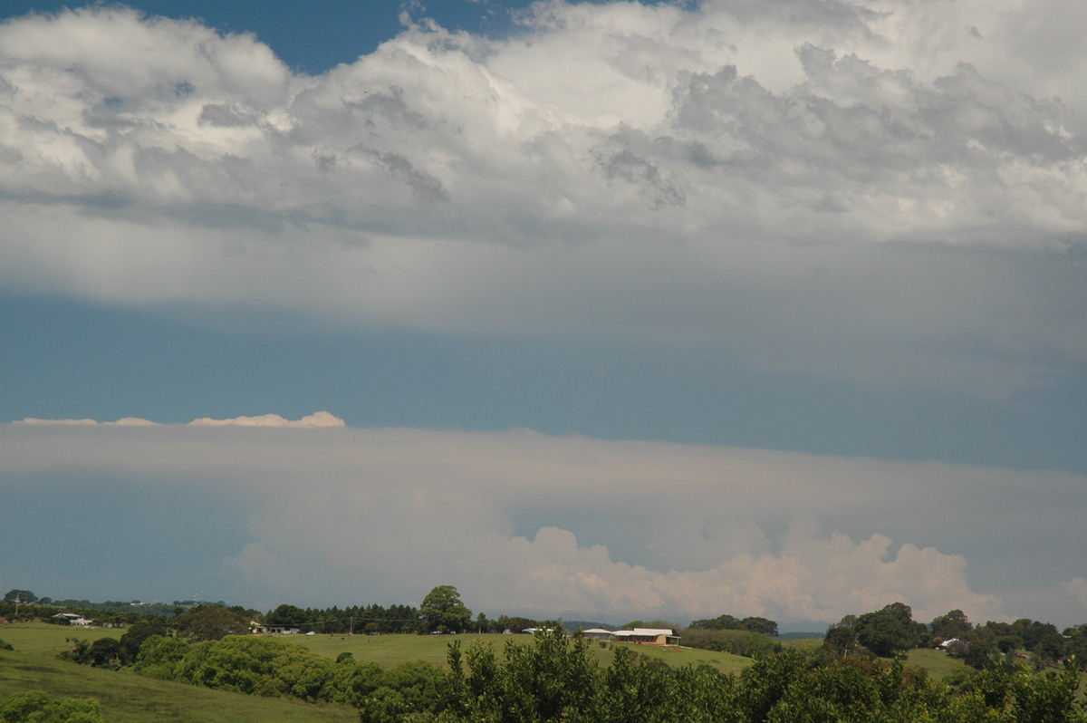 anvil thunderstorm_anvils : Kyogle, NSW   22 October 2005