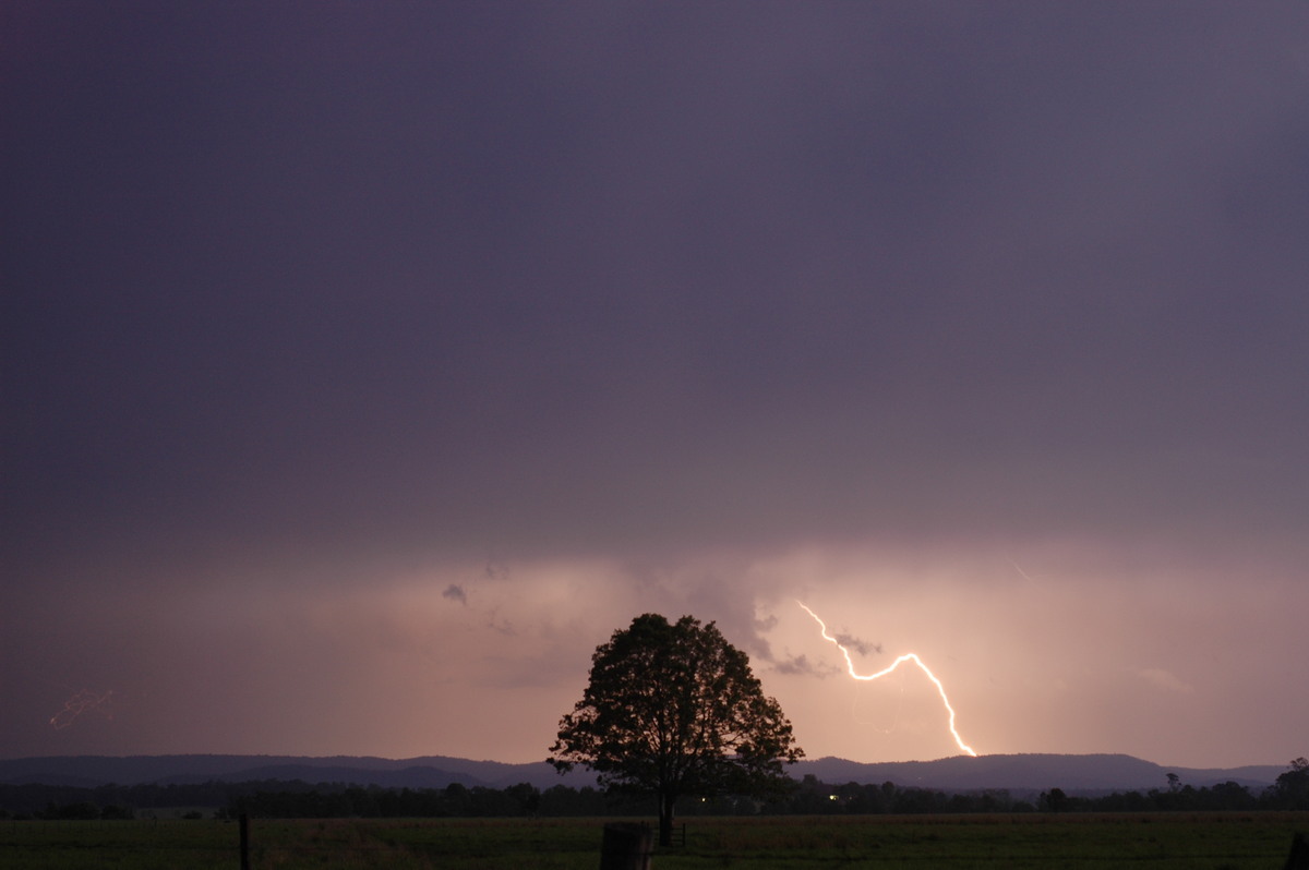 lightning lightning_bolts : Casino, NSW   24 October 2005