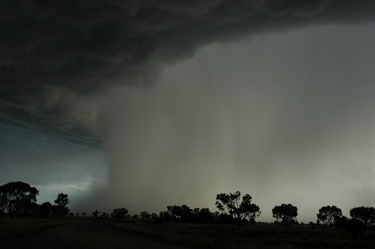 microburst micro_burst : Collarenabri, NSW   26 November 2005